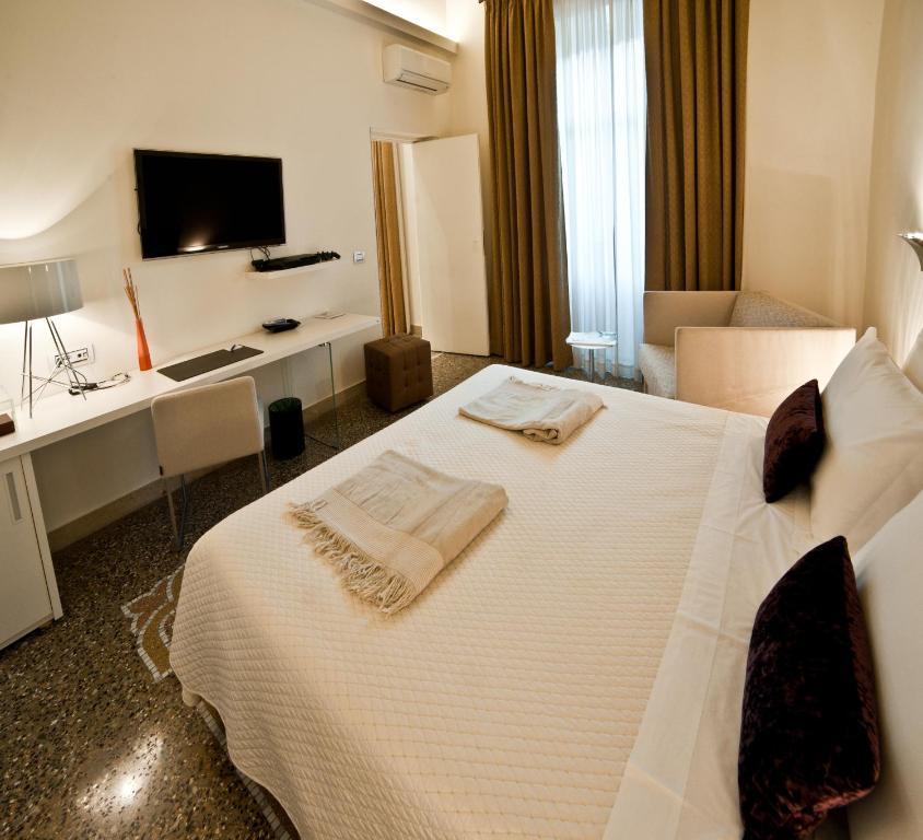 Town House Cavour Bed & Breakfast Reggio di Calabria Bilik gambar