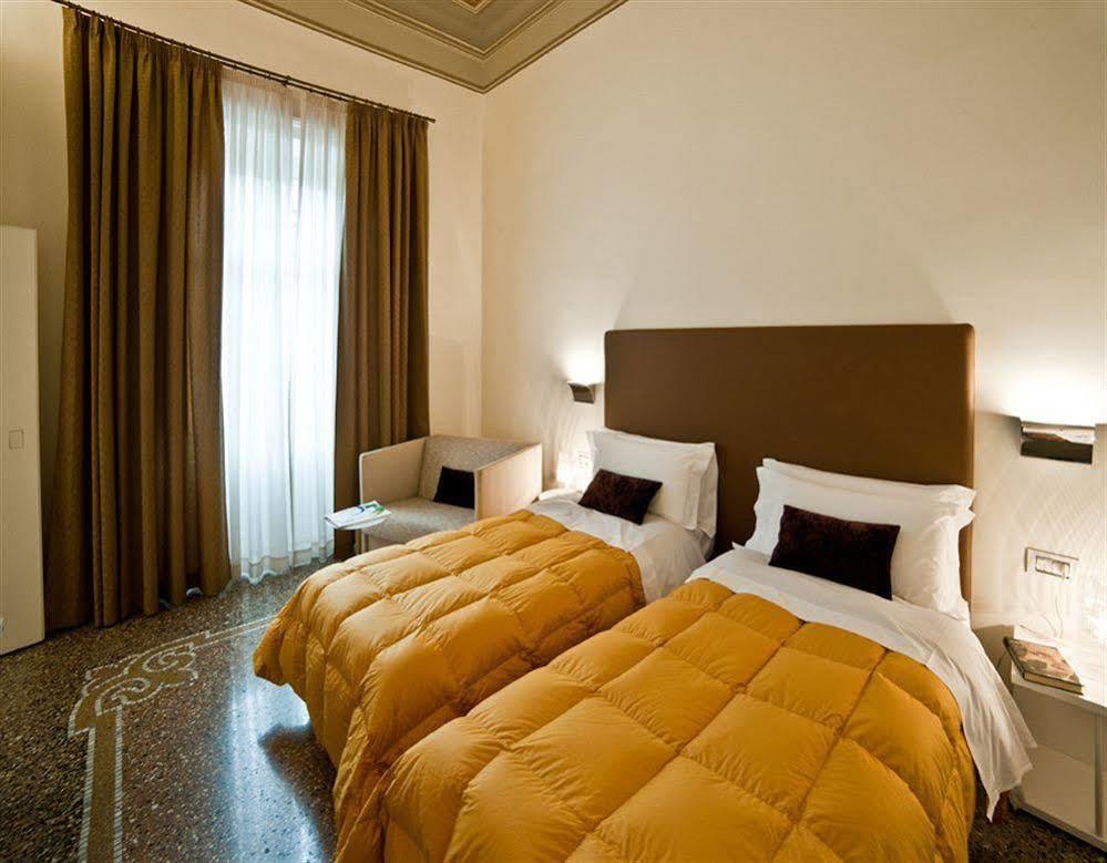 Town House Cavour Bed & Breakfast Reggio di Calabria Luaran gambar